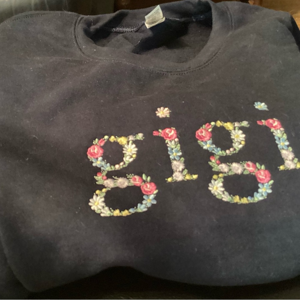 DESIGNER NAVY-BLUE SWEATSHIRT!